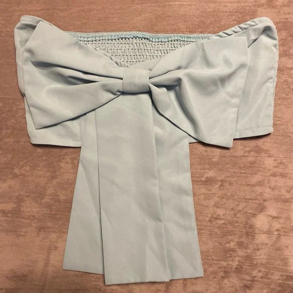 NWT Light Blue Bow Crop Top - Picture 2 of 4